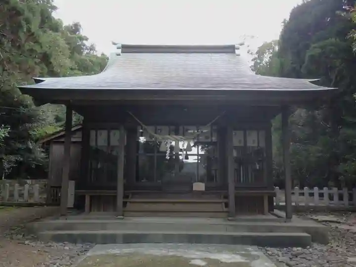 益救神社の本殿・本堂
