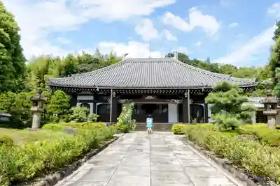長寿寺の本殿・本堂
