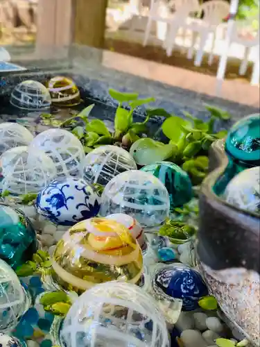 正一位 若草稲荷神社の手水舎