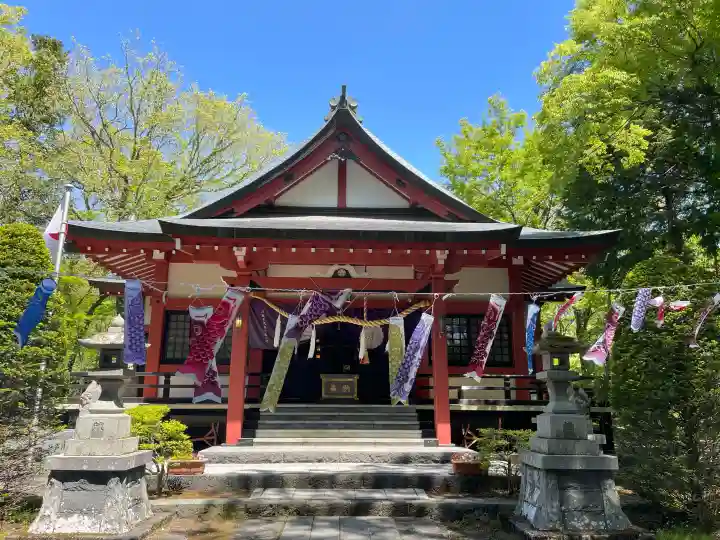 山中浅間神社の{uncategorized: "未分類", other: "その他", undefined: "問題あり", building: "その他建物", grave: "お墓", sacred_gate: "鳥居", guardian: "狛犬", statue: "像", buddha: "仏像", history: "歴史", nature: "自然", garden: "庭園", animal: "動物", pagoda: "塔", temizu: "手水舎", mountain_gate: "山門・神門", sanctuary: "本殿・本堂", subordinate: "末社・摂社", art: "芸術", scenery: "景色", jizo: "地蔵", ema: "絵馬", goshuin: "御朱印", omikuji: "おみくじ", items: "授与品その他", amulet: "お守り", goshuincho: "御朱印帳", eats: "食事", festival: "お祭り", votive_dance: "神楽", shichigosan: "七五三参", wedding: "結婚式", experience: "体験その他", initially: "初詣", around: "周辺", anti_infection: "感染症対策"}