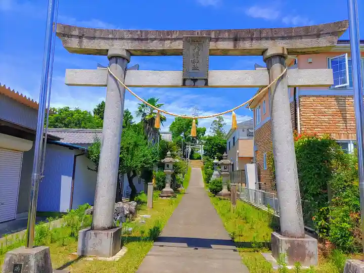 八幡神社(浅井町極楽寺)の鳥居
