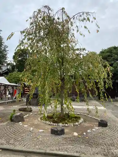 荘内神社の庭園