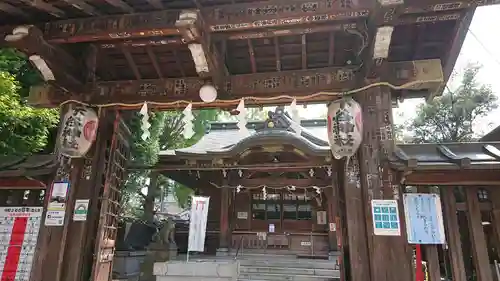 下谷神社の山門・神門