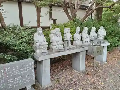 行願寺(革堂)の像