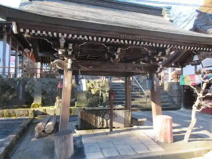 金乗院放光寺の手水舎