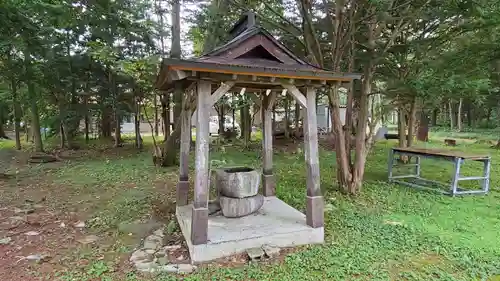 川上神社の手水舎