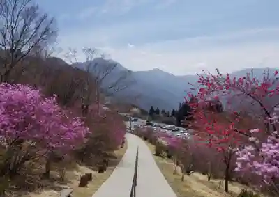 三峯神社の周辺