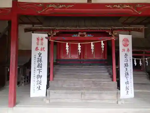 長幡部神社の本殿