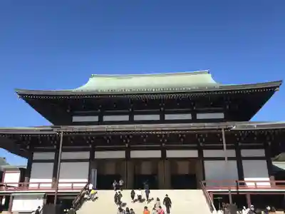 成田山新勝寺の本殿・本堂