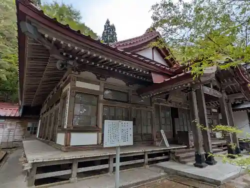 迦葉山龍華院弥勒護国寺（弥勒寺）の本殿・本堂