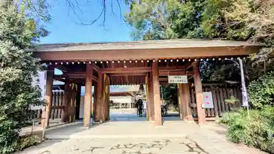 阿佐ヶ谷神明宮の山門・神門