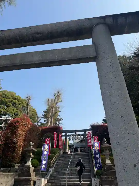 中野沼袋氷川神社の{uncategorized: "未分類", other: "その他", undefined: "問題あり", building: "その他建物", grave: "お墓", sacred_gate: "鳥居", guardian: "狛犬", statue: "像", buddha: "仏像", history: "歴史", nature: "自然", garden: "庭園", animal: "動物", pagoda: "塔", temizu: "手水舎", mountain_gate: "山門・神門", sanctuary: "本殿・本堂", subordinate: "末社・摂社", art: "芸術", scenery: "景色", jizo: "地蔵", ema: "絵馬", goshuin: "御朱印", omikuji: "おみくじ", items: "授与品その他", amulet: "お守り", goshuincho: "御朱印帳", eats: "食事", festival: "お祭り", votive_dance: "神楽", shichigosan: "七五三参", wedding: "結婚式", experience: "体験その他", initially: "初詣", around: "周辺", anti_infection: "感染症対策"}