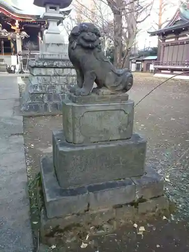 諏訪神社の狛犬