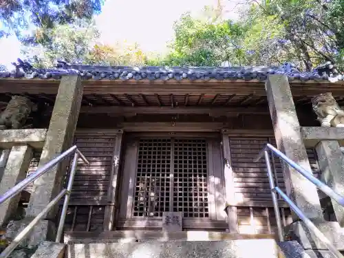栗栖神社の本殿・本堂