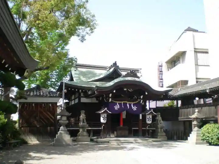 比賣許曾神社の本殿・本堂