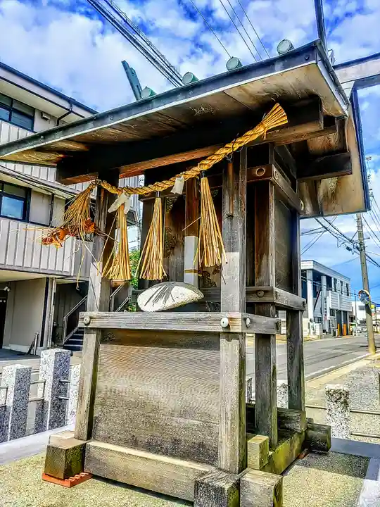 神明社の本殿・本堂