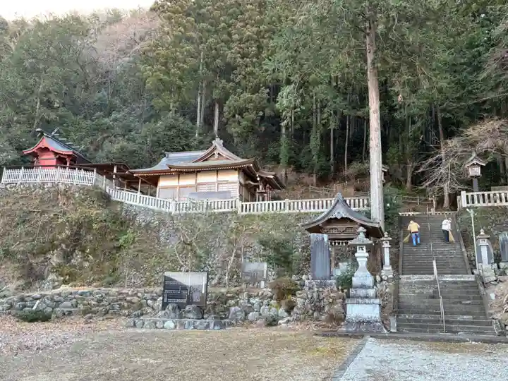 秩父若御子神社(埼玉県)