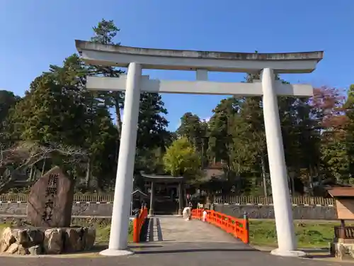 熊野大社の鳥居