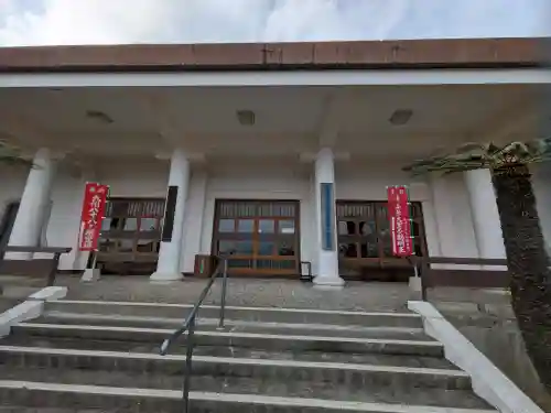 立正寺の{uncategorized: "未分類", other: "その他", undefined: "問題あり", building: "その他建物", grave: "お墓", sacred_gate: "鳥居", guardian: "狛犬", statue: "像", buddha: "仏像", history: "歴史", nature: "自然", garden: "庭園", animal: "動物", pagoda: "塔", temizu: "手水舎", mountain_gate: "山門・神門", sanctuary: "本殿・本堂", subordinate: "末社・摂社", art: "芸術", scenery: "景色", jizo: "地蔵", ema: "絵馬", goshuin: "御朱印", omikuji: "おみくじ", items: "授与品その他", amulet: "お守り", goshuincho: "御朱印帳", eats: "食事", festival: "お祭り", votive_dance: "神楽", shichigosan: "七五三参", wedding: "結婚式", experience: "体験その他", initially: "初詣", around: "周辺", anti_infection: "感染症対策"}