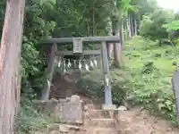 下山八幡神社の鳥居
