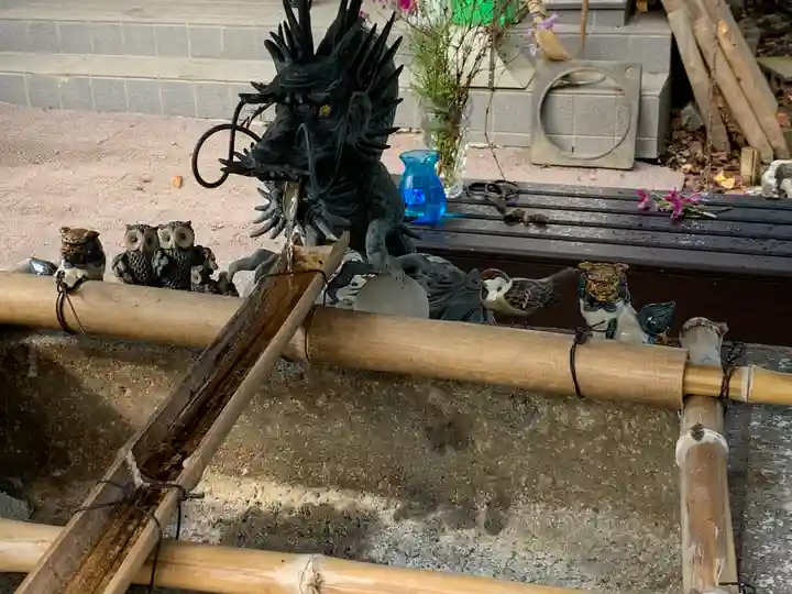 咲前神社の手水舎