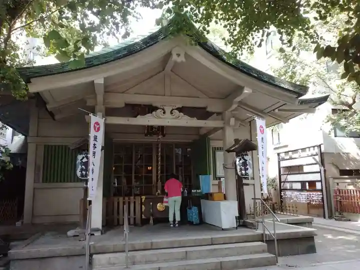 銀杏岡八幡神社の本殿・本堂