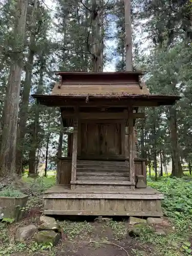 都々古別神社(馬場)の末社