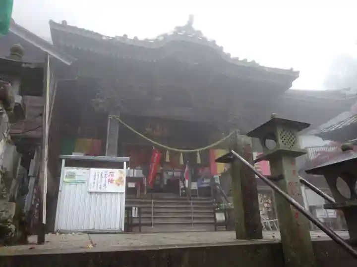大山寺の本殿・本堂
