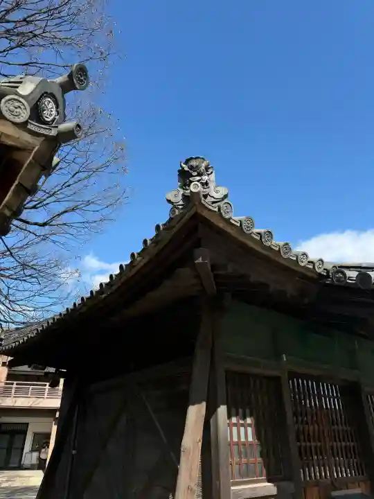 笠覆寺 (笠寺観音)の{uncategorized: "未分類", other: "その他", undefined: "問題あり", building: "その他建物", grave: "お墓", sacred_gate: "鳥居", guardian: "狛犬", statue: "像", buddha: "仏像", history: "歴史", nature: "自然", garden: "庭園", animal: "動物", pagoda: "塔", temizu: "手水舎", mountain_gate: "山門・神門", sanctuary: "本殿・本堂", subordinate: "末社・摂社", art: "芸術", scenery: "景色", jizo: "地蔵", ema: "絵馬", goshuin: "御朱印", omikuji: "おみくじ", items: "授与品その他", amulet: "お守り", goshuincho: "御朱印帳", eats: "食事", festival: "お祭り", votive_dance: "神楽", shichigosan: "七五三参", wedding: "結婚式", experience: "体験その他", initially: "初詣", around: "周辺", anti_infection: "感染症対策"}