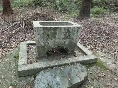 小山神社の手水舎