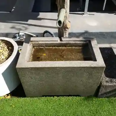 航空神社の手水舎