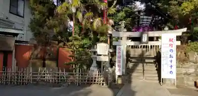 成田山新勝寺の鳥居