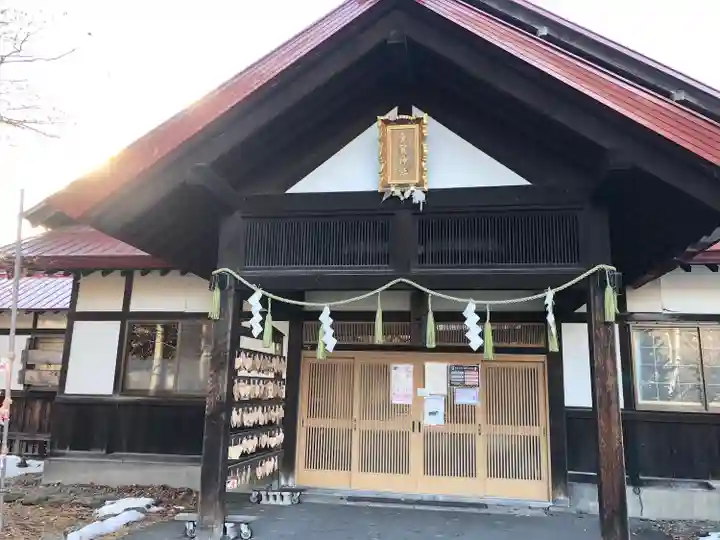 多賀神社の本殿・本堂
