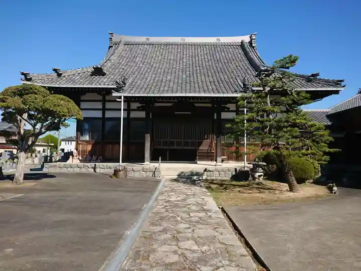 満光寺の本殿・本堂