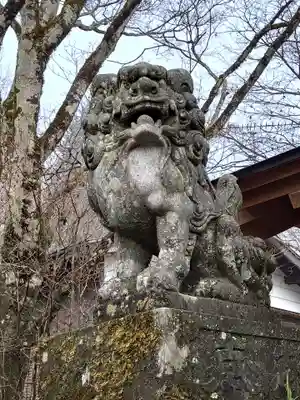 熊野皇大神社の狛犬