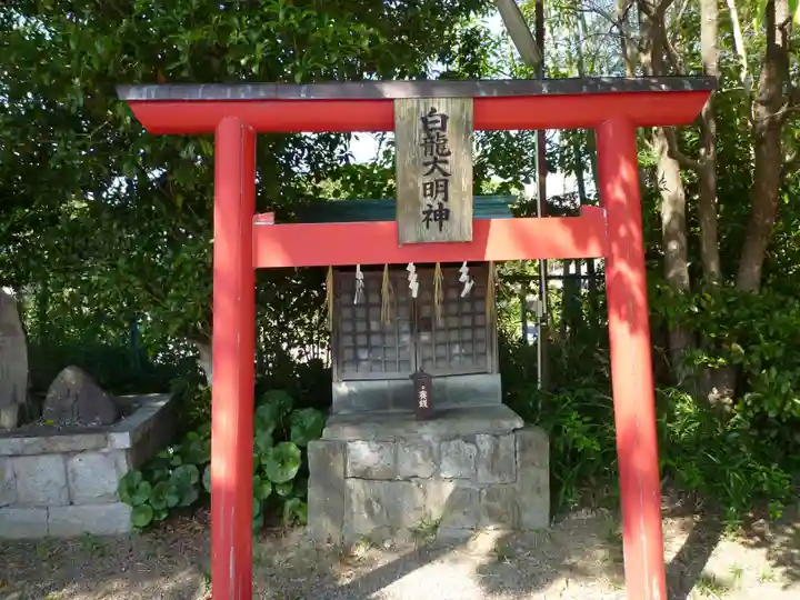 比佐豆知神社の末社・摂社