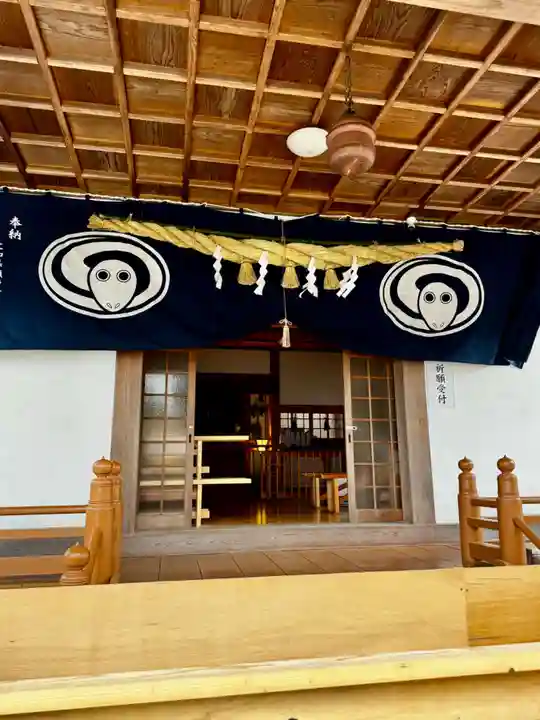 阿蘇白水龍神權現~白蛇神社~(熊本県)