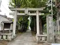 桐ヶ谷氷川神社の鳥居