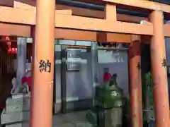 花園稲荷神社の末社