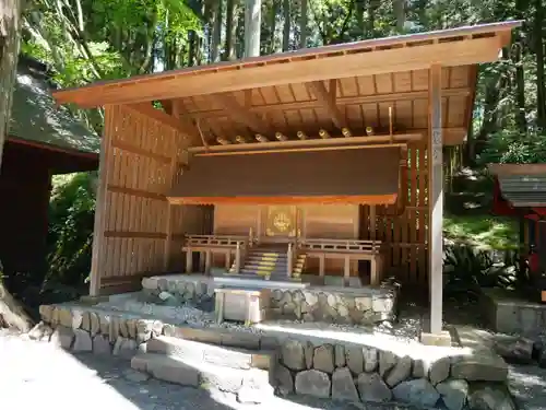 三峯神社の末社