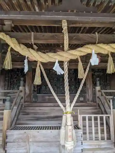 竹生島神社（都久夫須麻神社）の本殿