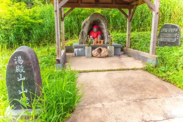 湯殿山神社(出羽三山神社)(山形県)