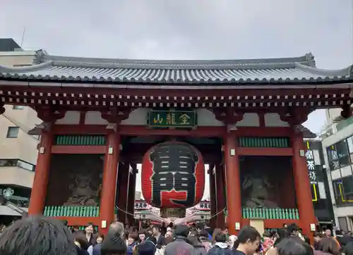 浅草寺の山門