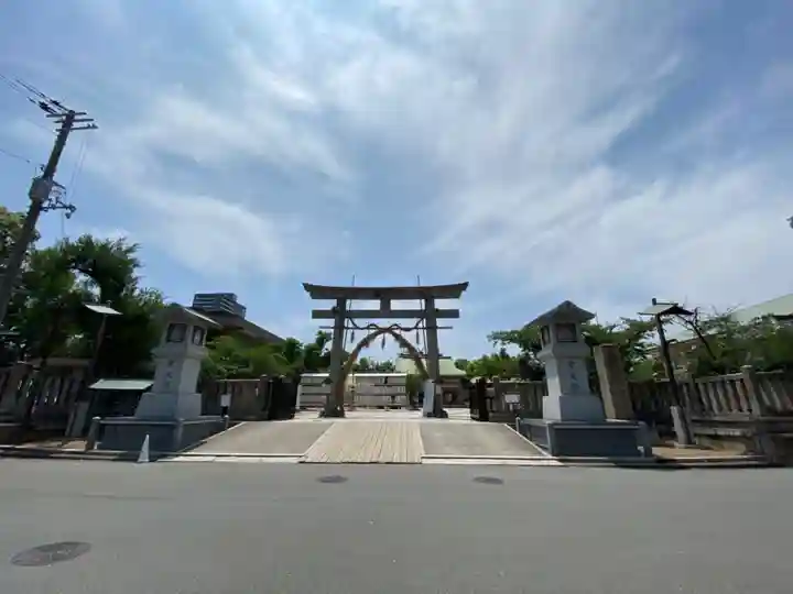 難波大社 生國魂神社の鳥居