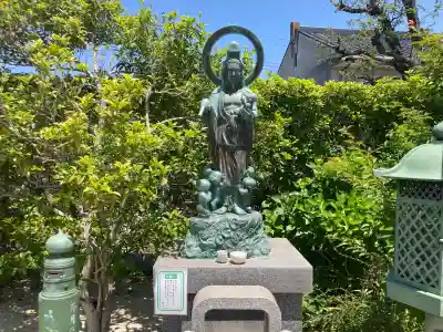 安立寺の{uncategorized: "未分類", other: "その他", undefined: "問題あり", building: "その他建物", grave: "お墓", sacred_gate: "鳥居", guardian: "狛犬", statue: "像", buddha: "仏像", history: "歴史", nature: "自然", garden: "庭園", animal: "動物", pagoda: "塔", temizu: "手水舎", mountain_gate: "山門・神門", sanctuary: "本殿・本堂", subordinate: "末社・摂社", art: "芸術", scenery: "景色", jizo: "地蔵", ema: "絵馬", goshuin: "御朱印", omikuji: "おみくじ", items: "授与品その他", amulet: "お守り", goshuincho: "御朱印帳", eats: "食事", festival: "お祭り", votive_dance: "神楽", shichigosan: "七五三参", wedding: "結婚式", experience: "体験その他", initially: "初詣", around: "周辺", anti_infection: "感染症対策"}