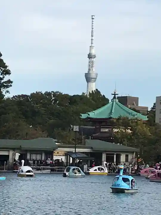 寛永寺不忍池弁天堂(東京都)