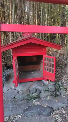 白乃大髪稲荷神社(神奈川県)