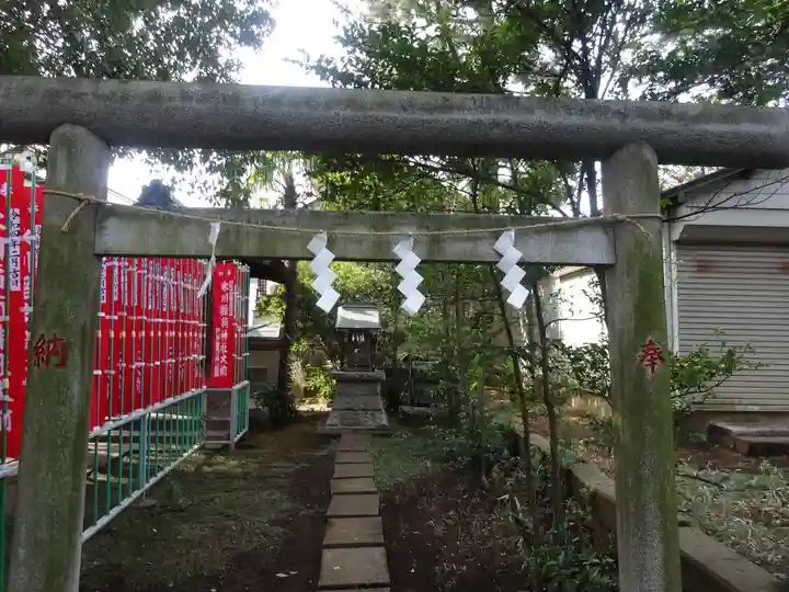 大泉氷川神社の末社・摂社