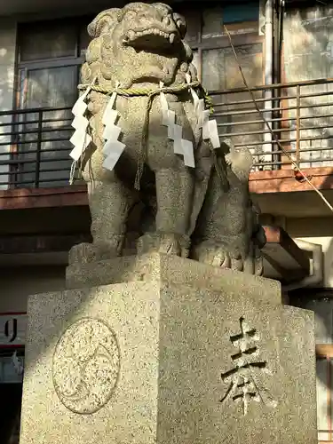 雪ケ谷八幡神社の狛犬