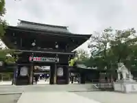 寒川神社の山門・神門